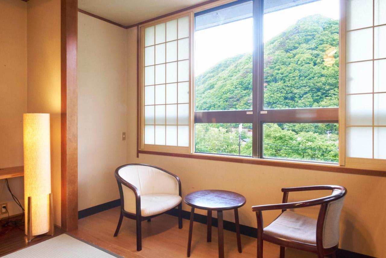 Yutoriro Bandai Atami Hotel Koriyama  Bagian luar foto